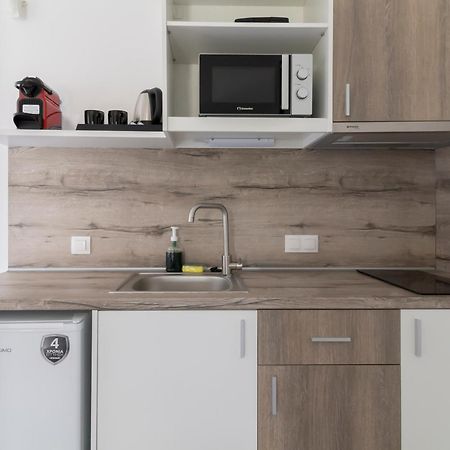 Oliva Suites Нікіті Екстер'єр фото
