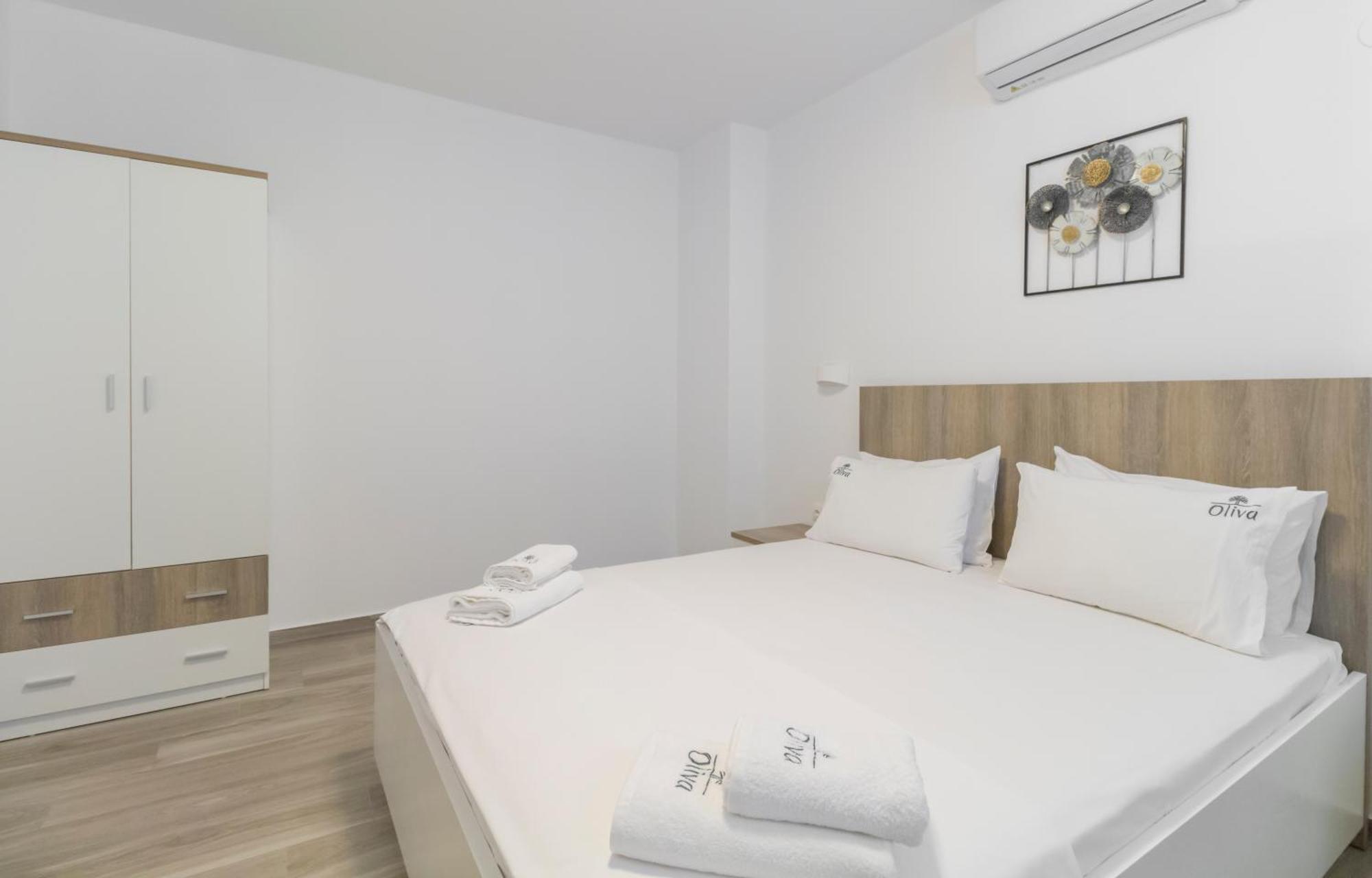 Oliva Suites Нікіті Екстер'єр фото
